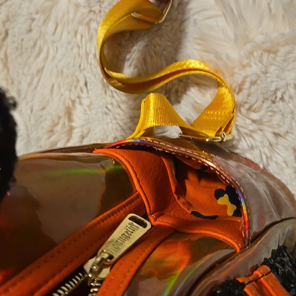 2023 DISNEY PARKS LOUNGEFLY MINNIE MOUSE SEQUIN HALLOWEEN MINI BACKPACK Used - Picture 4 of 8